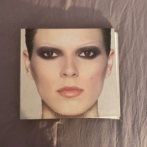 2001 make up guide to 2000s make up looks with tips and tricks